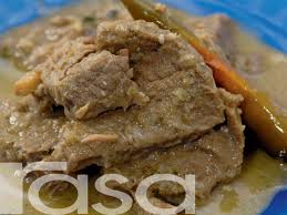 Rasa ayam yang lembut kenyal sangat menepati citarasa orang malaysia. Resipi Daging Masak Kurma Sedap Dan Mudah Dimasak