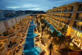 Features 4 pools and a swim up bar. Henann Garden Resort Hotel Boracay Philippines Overview