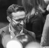 100+ perfiles de «Abolafia»