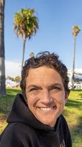 Rhonda Haire's Instagram, Twitter & Facebook