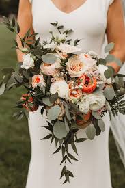 October wedding flowers in season. 16 Wedding Bouquets That Are Perfect For Fall Woman Getting Married Bridal Bouquet Fall October Wedding Flowers Fall Wedding Bouquets