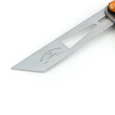 1) staart van een zwaluw biologie 2) verbinding tussen twee een zwaluwstaart moet niet worden verward met een papenmuts, waarvan de flanken in tegenovergestelde richting uit elkaar lopen. Bridge City Multitool Mt 1 210 Mm Blokhaken Verstekhaken Profielaftasters Afteken En Meetgereedschap Bij Baptist Nl