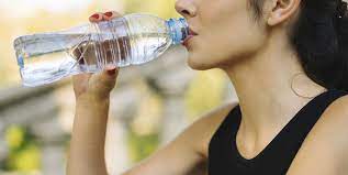 How To Lose Water Weight - 5 Ways To Get Rid Of Water Weight Fast
