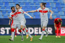 Mag depay meedoen tegen turkije? Gozmvmjnnsgjhm