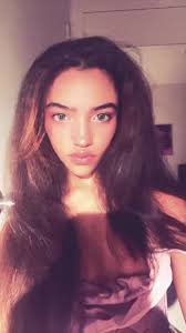 juliet (@nichemicrocelebb)