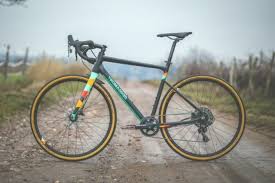 Bergamont Grandurance 6 Within The Check With 1499 Comes The Rennrad Bergamont Fahrrad Fahrrad