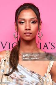 150 Aiden Hill Photos & High Res Pictures