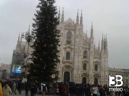 Oggi è una giornata piacevolissima a milano, suggeriamo per chi potesse, di programmare due passi. Meteo Milano Martedi Qualche Possibile Rovescio Poi Bel Tempo 3b Meteo
