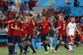 The current head coach is vicente del bosque. Asj Riqkhq7yzm