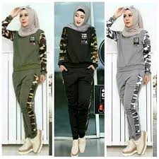 Meski ada tren terbaru, kamu tidak perlu kalap dan langsung membeli banyak sekali baju dengan model. Jual Muslim Sporty Pakaian Hijab Trendi Setelan Wanita Remaja Abg Perempuan Cantik Fashion Elegan Stelan Kekinian Elegan Switer Wanita Di Lapak Toko Nephkley Bukalapak