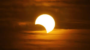 Eclipse (lunar)starfire cast time reduced 8% and critical strike chance increased 20%. 3ismurldttnwym