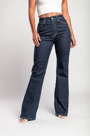 "Luxe Jeans" Super Stretch High Waist Flare Jeans in voller Länge