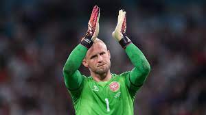 View stats of leicester city goalkeeper kasper schmeichel, including goals scored, assists and appearances, on the official website of the premier league. Gglrnbbfzzat3m