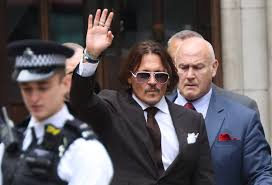 Johnny depp opens up on his friendship with gerry conlon in new book. Johnny Depp Der Anfang Vom Ende War Die Rolle Als Jack Sparrow
