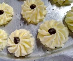 • 250 gram susu pekat hai semua. Cheese Resepi Semperit Susu