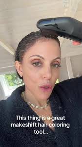 Discover Glossing with L'Oréal Professionnel Dialight