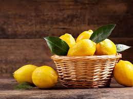 When to pick lemons off tree? Lemon Picking Learn When To Harvest A Lemon