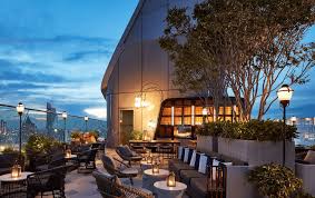 It seems like there are thousands of bars in the this is probably the best place on this list of 20 sports and gaming bars to meet new people. Denver Singles Events And Speed Dating The Fun Singles Denver Co