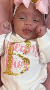 Dream D🎀 happy 3 weeks mommy girl!! Her 1st thanksgiving!