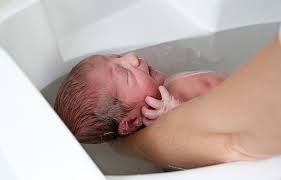 Das Baby Baden Kindergesundheit Info De