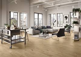 Ebenso schön wie funktional, verleihen die keramikfliesen jedem raum eine elegante ausstrahlung. Villeroy Boch Fliesen In Feinsteinzeugkonzept Mit Feiner Holzoptik Oak Park Langnau Fliesen