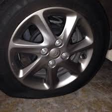 Uolls mungkin merasakan kesalahan balancing tayar kereta, beza masalah balancing dengan tayar bengkak ialah, kalau tayar bengkak masa nak drive (dari berhenti ke bergerak) tayar susah bergegar, uolss dapat rasakan melalui steering yang uollss pegang. Lim Tayar Sek 13 Shah Alam No 43 Ground Floor Jalan Snuker 13 28
