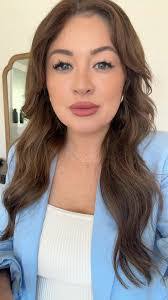 Lizette Martinez's Instagram, Twitter & Facebook