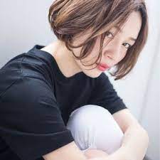 hair ヘアー はスタイリスト モデルが発信するヘアスタイルを中心に トレンド情報が集まるサイトです 20万枚以上のヘアスナップから髪型 ヘアアレンジをチェックしたり ファッション メイク ネイル 恋愛の最新まとめが見つかります 髪型 ショートボブ 前髪