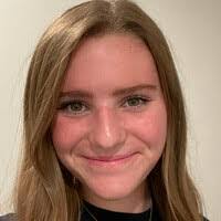 Clara Clements's Instagram, Twitter & Facebook