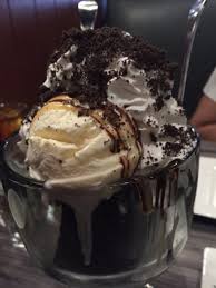 Bake cake mix in a 9×13 pan according to package directions. æ¯æ¬¡å¿…åƒçš„chocolate Tall Cake Picture Of Ruby Tuesday World Trade Centre Hong Kong Tripadvisor