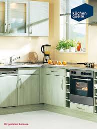 Es Grunt So Grun Unsere Bavaria 3310 Im Frischen Ahorngrun Neben Der Wunderschonen Farbkombination Verzaubert Sie Je Bunte Kuche Einbaukuche Kuchen Angebote