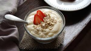 Mengonsumsi yoghurt di saat bulan puasa dapat melancarkan sistem pencernaan karena kandungan probiotik alaminya. Cara Membuat Yoghurt Sendiri Di Rumah Sehat Dan Hemat Lifestyle Liputan6 Com