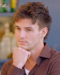 It's crunch time for the celebs as they need to choose who they're bringing  to the gala! 👀 Tune in to #CelebsGoDating tonight