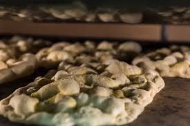 Roma, fonseca ha una sola possibilità per restare. What Is Pinsa Romana Pinsa Romana