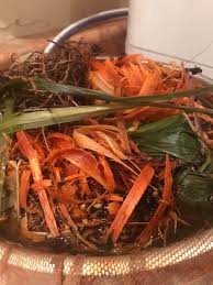 Salah satunya adalah khasiat daun bandotan untuk ambeien atau wasir, maag dan lain sebagainya. Batu Tungku Suam Panas Nak Bayu Spa Bluewave Hotel Facebook