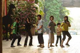 The kick 2011 r5 soon subs eng and ar. The Kick 2011 Imdb