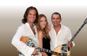 Όλοι αυτοί που ξενυχτάν μουσική: O Xrhstos Papadopoylos Ta Paidia Apo Thn Patra Sto Diploxordo Happytv Gr