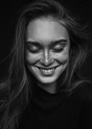 Beautiful Black And White Photos Of Faces Pin By Misbah Farooq On Screenshots Black And White Photography Portraits Face Photography Expressions Photography