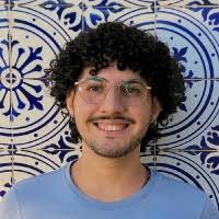 80+ perfis com “Evandro Faria”