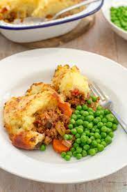 Quorn sheperds pie, is traditionally cooked with mince meat, if you are a vegetarian, this quorn sheperds pie recipe has to be for you.this vegetarian recipe. Quorn Shepherd S Pie Easy Peasy Foodie