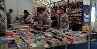 Targul De Carte Gaudeamus Litoral Cinci Zile Cu Soare PlajÄƒ È™i LecturÄƒ La Mamaia Cultura Constanta