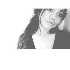 Nelie May George (@neliexox)