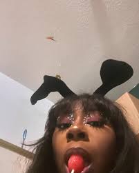 Wanna see a magic trick? Boom now your thinking about me. 🧝‍♀️🧝‍♂️