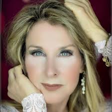 On the Red Carpet for the Summer of Shots (Video 2016)