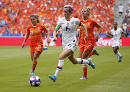 Sin embargo, desde la fe Cae Otro Mito Feminista Las Futbolistas De Eeuu Cobran Mas Que Los Hombres Libre Mercado