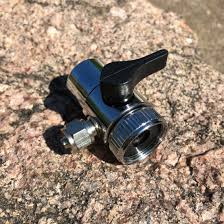 Sie benötigen für gartenschlauch, teich, bewässerungsautomatik usw. Umschaltbarer Adapter Fur Den Anschluss Von 1 4 Schlauch Am Wasserhahn Lebendiges Trinkwasser Shop