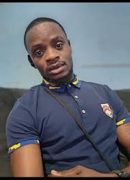 Always a pleasure to meet the senior humble Zamfoot Crew CEO Mr Aaron  Mubanga Jnr . Apa I was like King where is Evarine Susan Katongo ? 😆