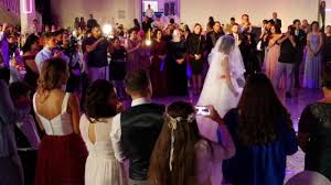 Wer lieben kann, ist glücklich. Turkische Hochzeit In Berlin Turkische Hochzeit Wer Zahlt Was 7 Festsale Fur Hochzeit Verlobung Youtube