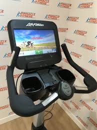 Life Fitness Elevation Series 95C Discover SE Upright Bike