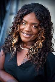 Ashley Saffold's Instagram, Twitter & Facebook